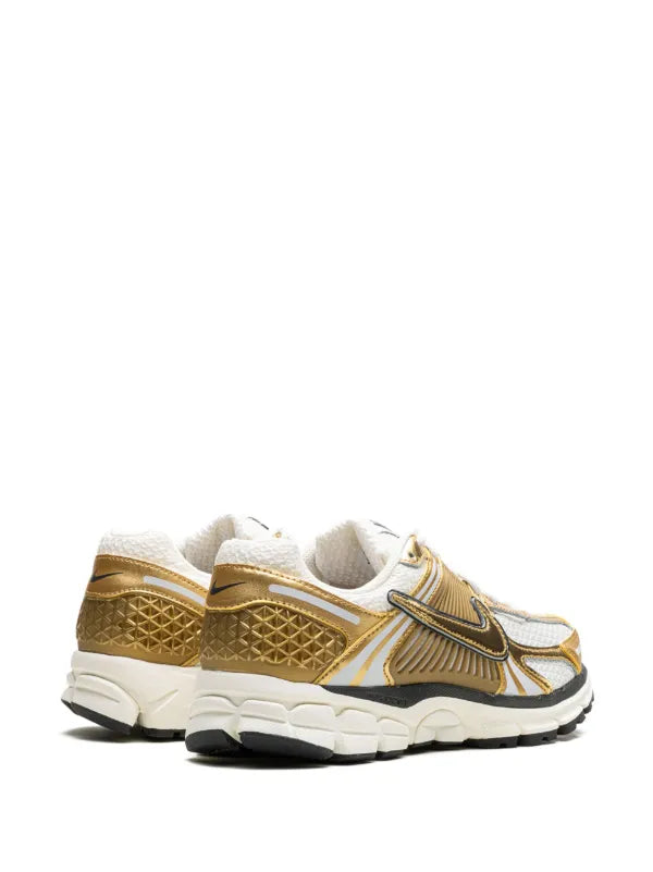 Nike Vomero 5