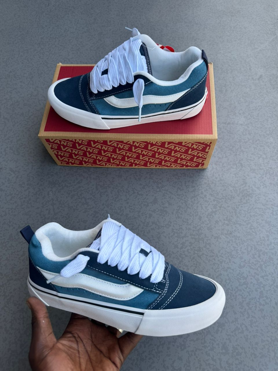 Vans skul