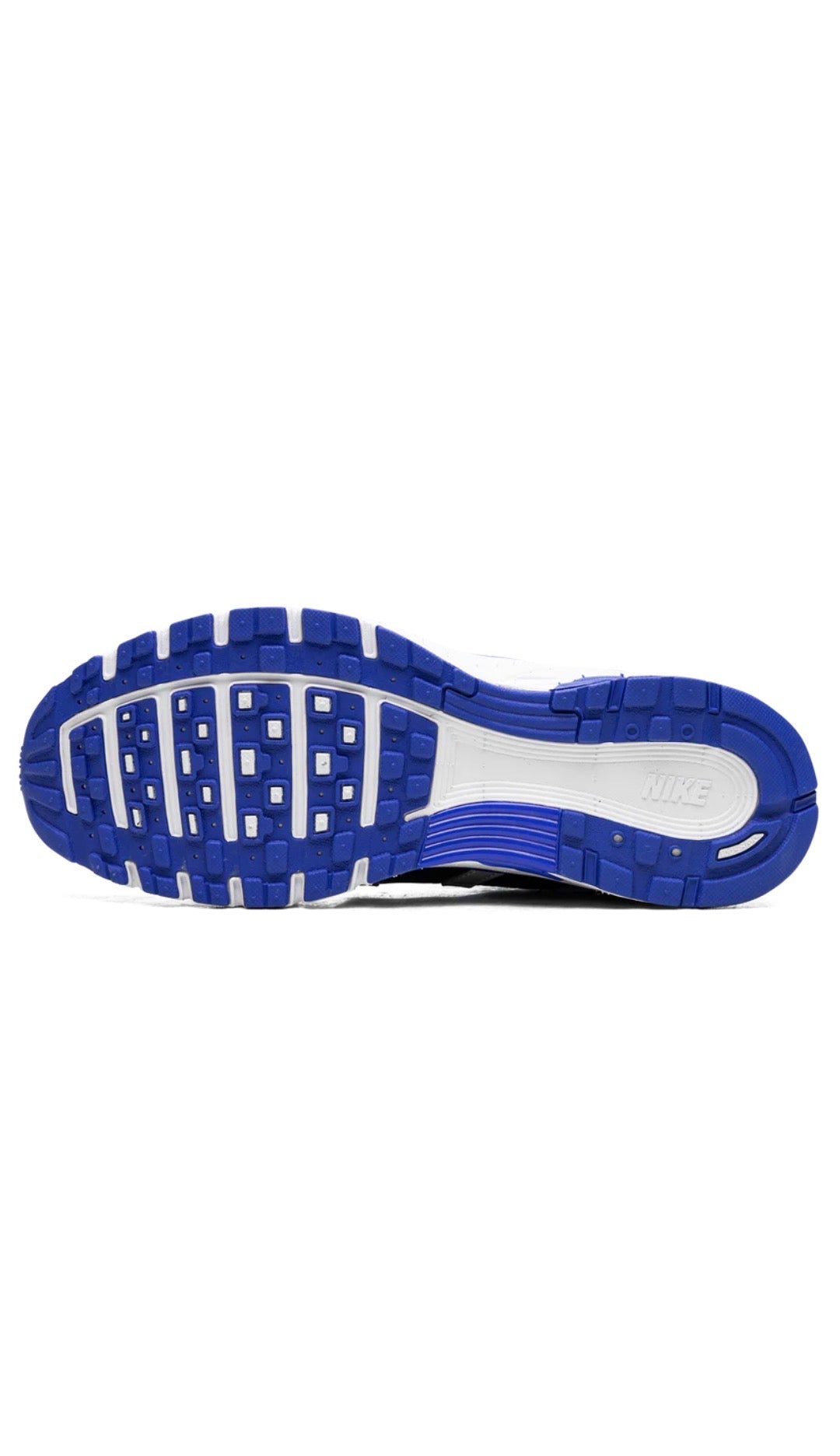 Nike p6000