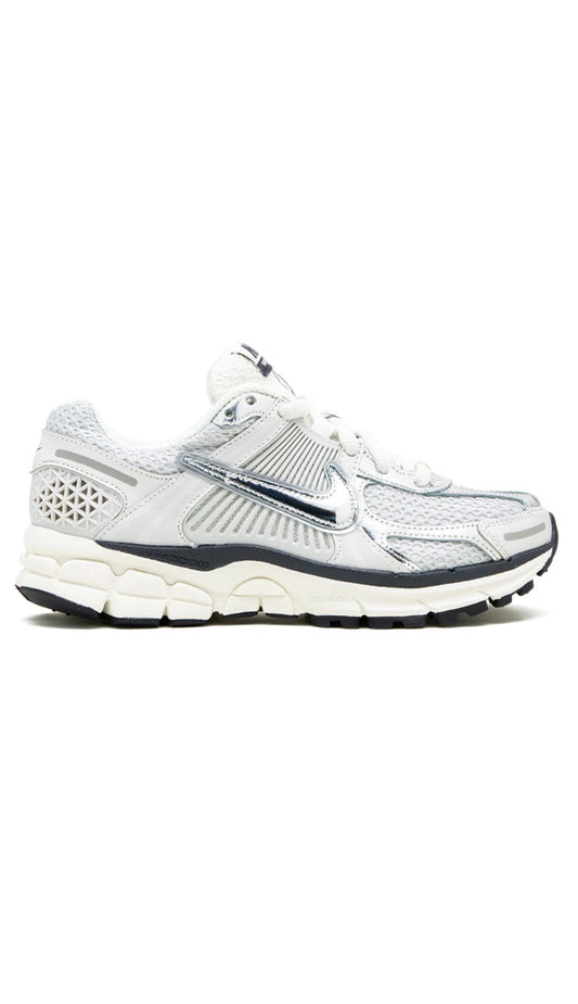 Nike Vomero 5