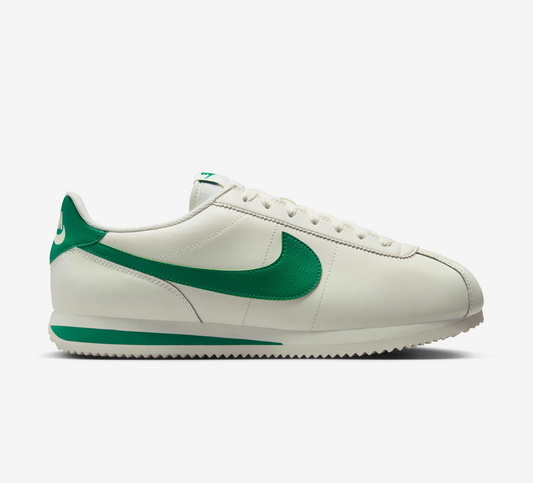 Nike Cortez silver
