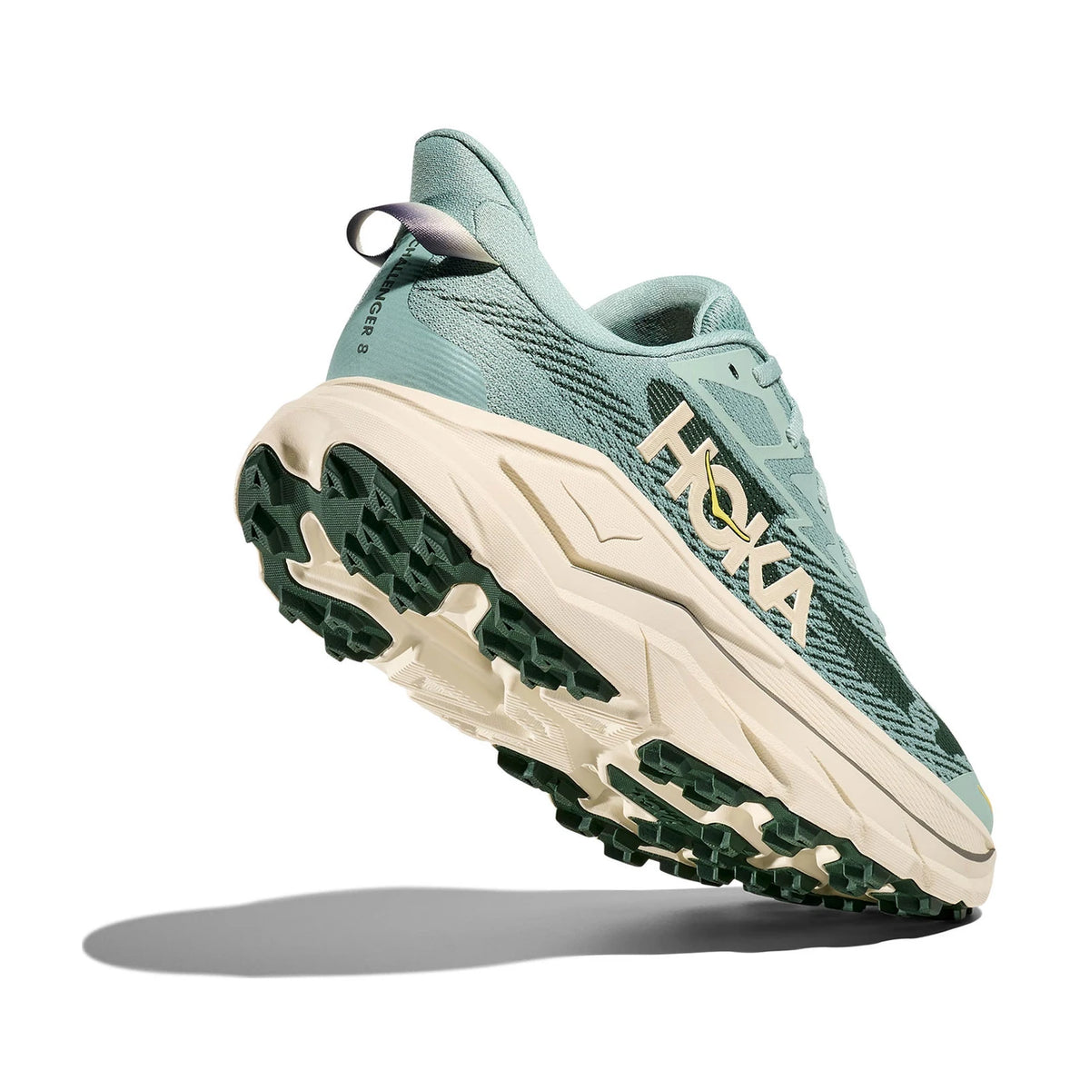 Hoka challenger 8